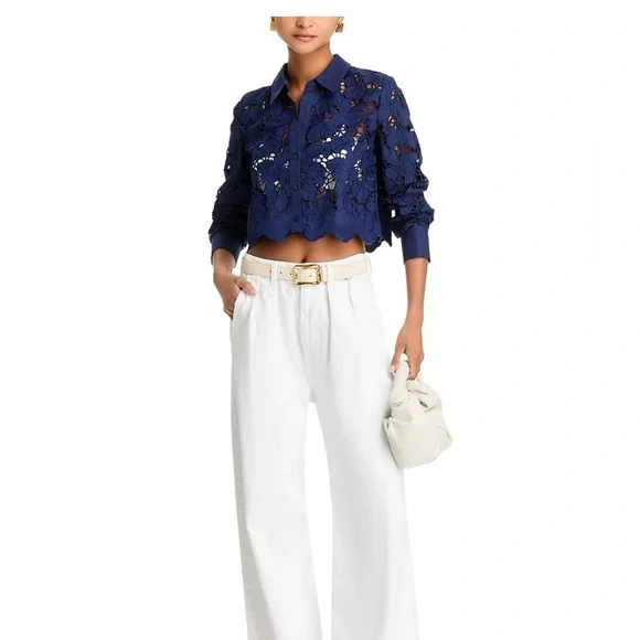 L’agence Seychelle lace top in navy. New with tags. Size s/p. 💙 - Picture 4 of 8